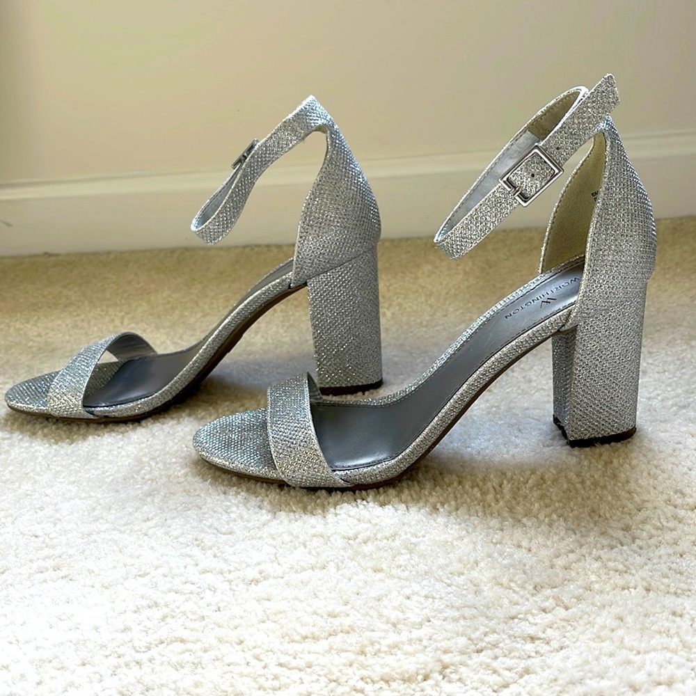 Worthington Silver Heel Shoes. Size 8.5. Women’s